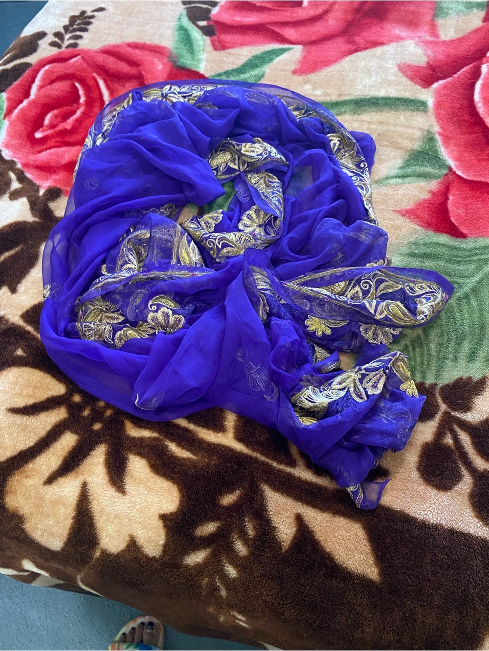 Purple and Gold Embroidered Sheer Scarf - Brand Unspecified - Picture 5 of 7